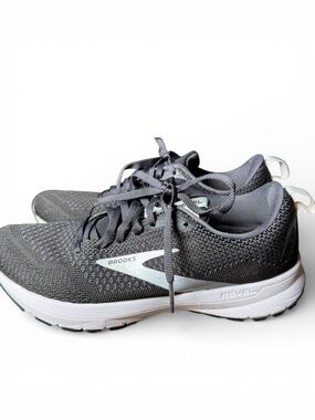Brooks Revel Women’s Running Shoes Black Neutral Sneakers Size 7.5